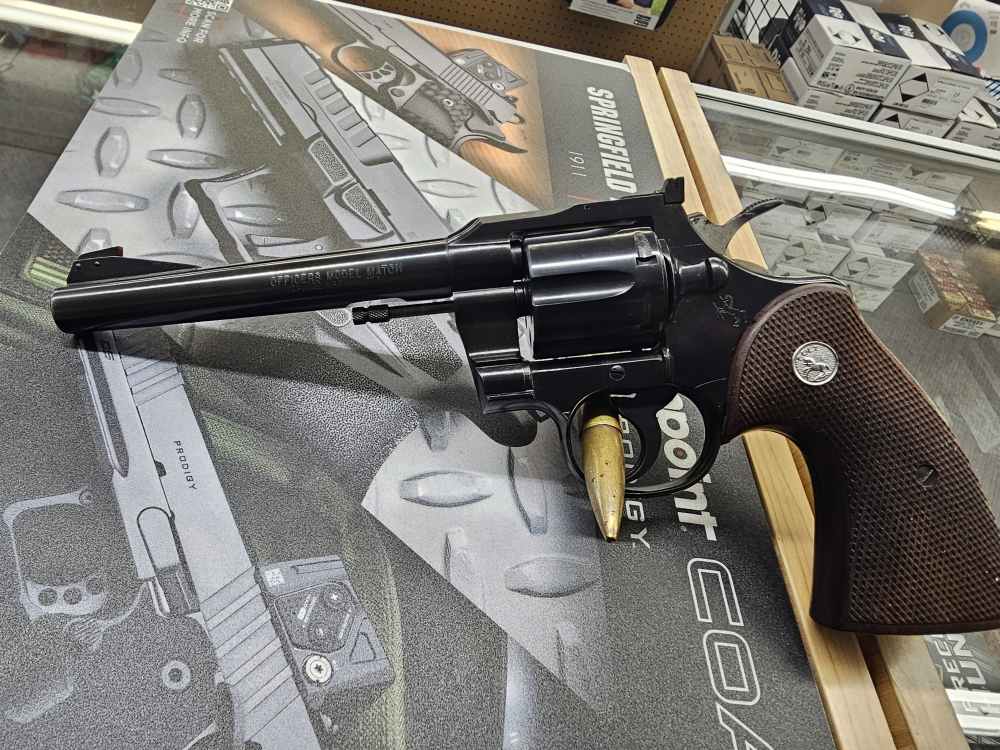 colt officers model match 22mag Rare -img-10