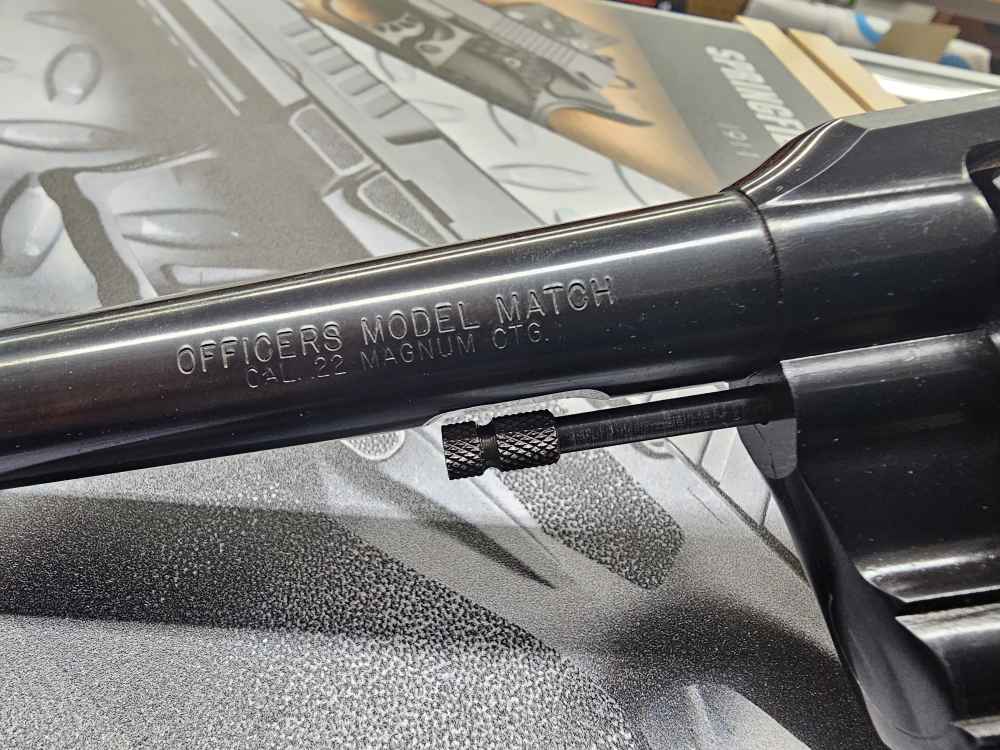 colt officers model match 22mag Rare -img-8