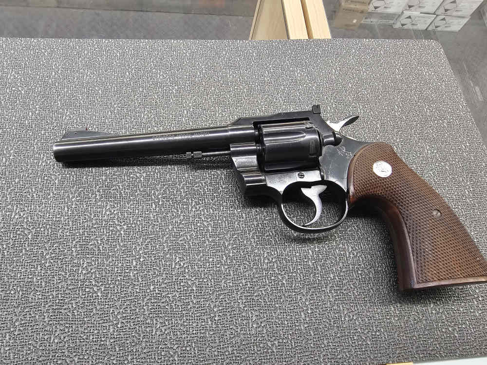 colt officers model match 22mag Rare -img-0
