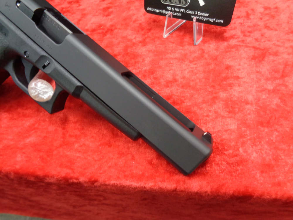 NEW GLOCK Model G17L 9mm LONG SLIDE G17 17 17L 2-17rd MAG WE TRADE & BUY-img-3