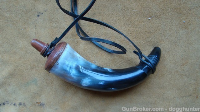 powder horn-img-1