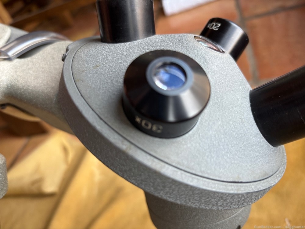 Bushnell Spotting scope freeland base-img-7