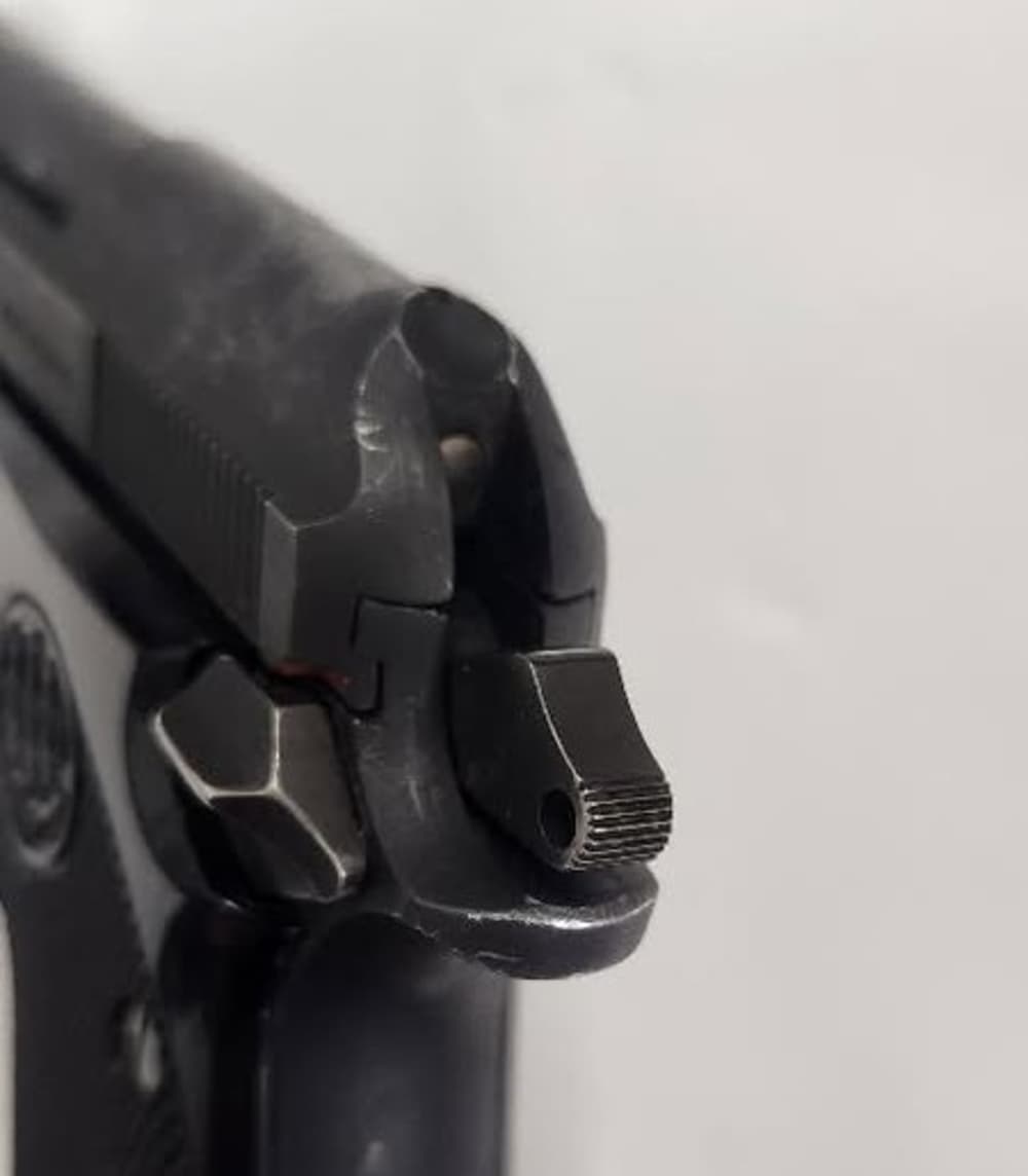 Pre Owned: Beretta 21A Bobcat .22 Long Rifle Compact Pistol-img-1