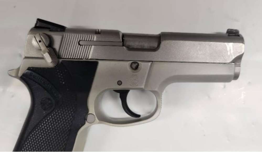 Pre Owned:  Smith & Wesson Model 6906 9mm Semi Auto Pistol-img-8