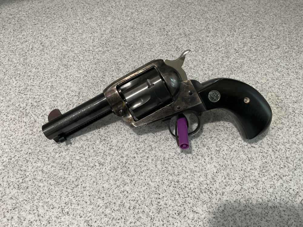Ruger Vaquero Birdshead 45 LC Old Model-img-0