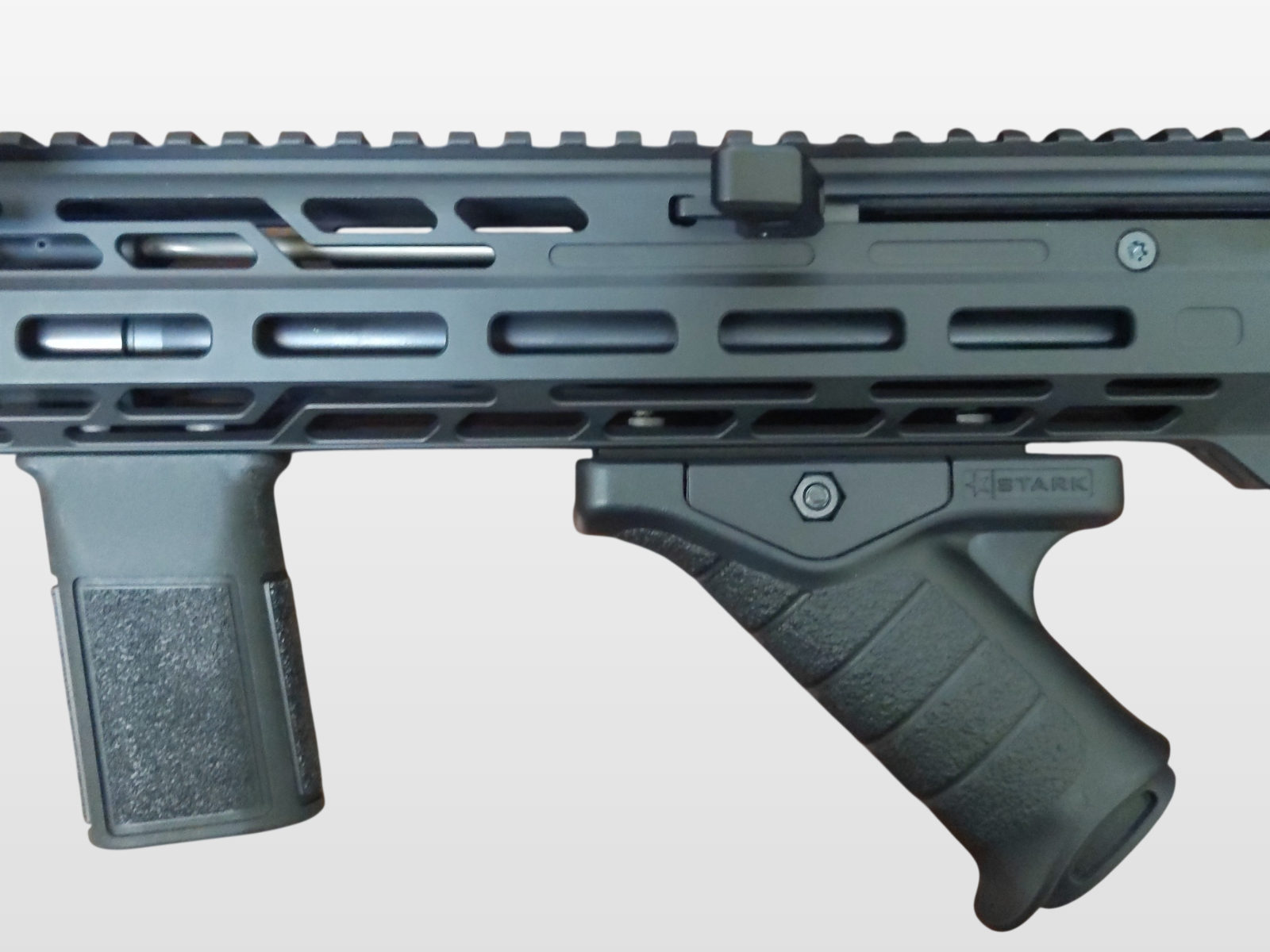 CMMG Br4 5.56 x 45 Dissent-img-15