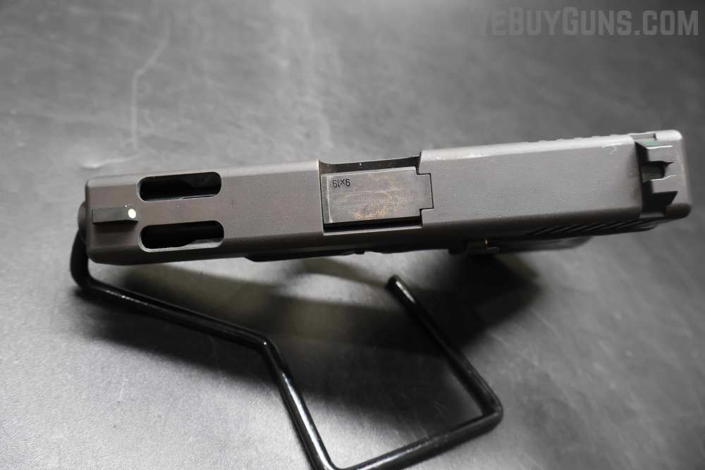 Glock 19C Semi-Automatic Pistol 9MM Para-img-12