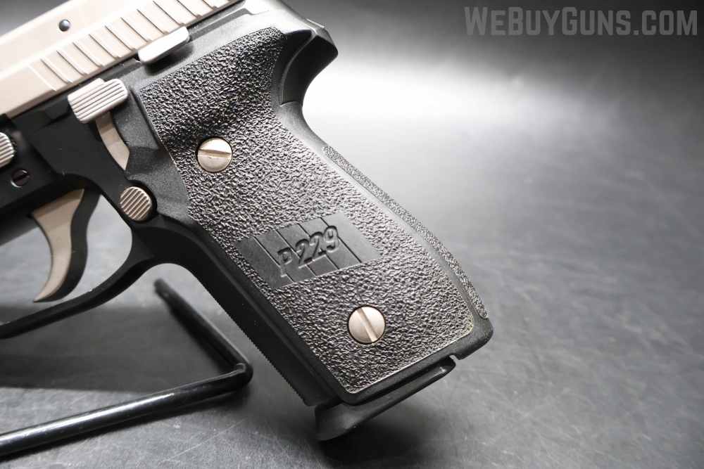 Sig Sauer P229 Semi-Automatic Pistol .40 S&W-img-12