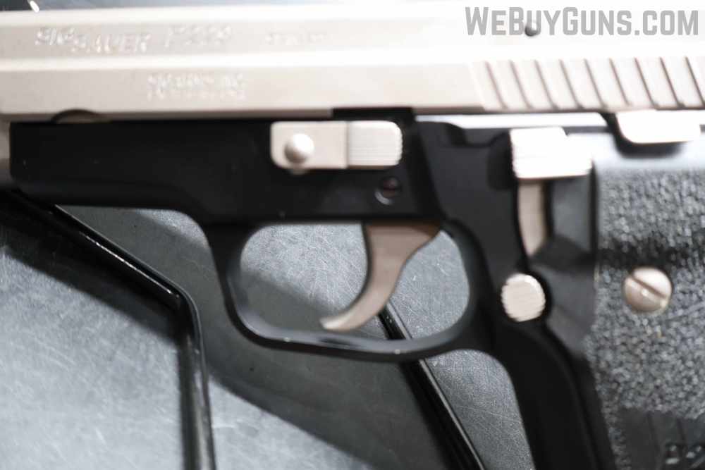 Sig Sauer P229 Semi-Automatic Pistol .40 S&W-img-10