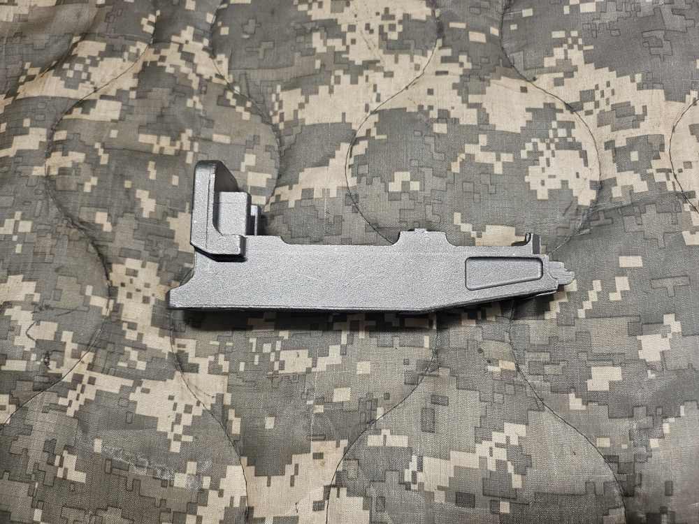 Factory Casting for VZ-61 Pistol! VZ61-img-1