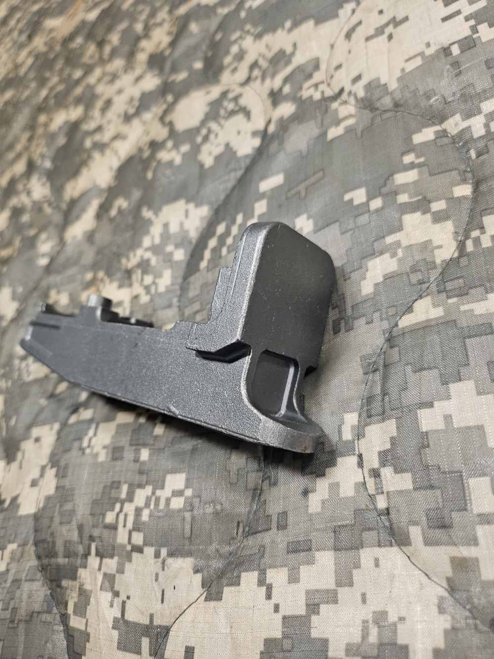 Factory Casting for VZ-61 Pistol! VZ61-img-4