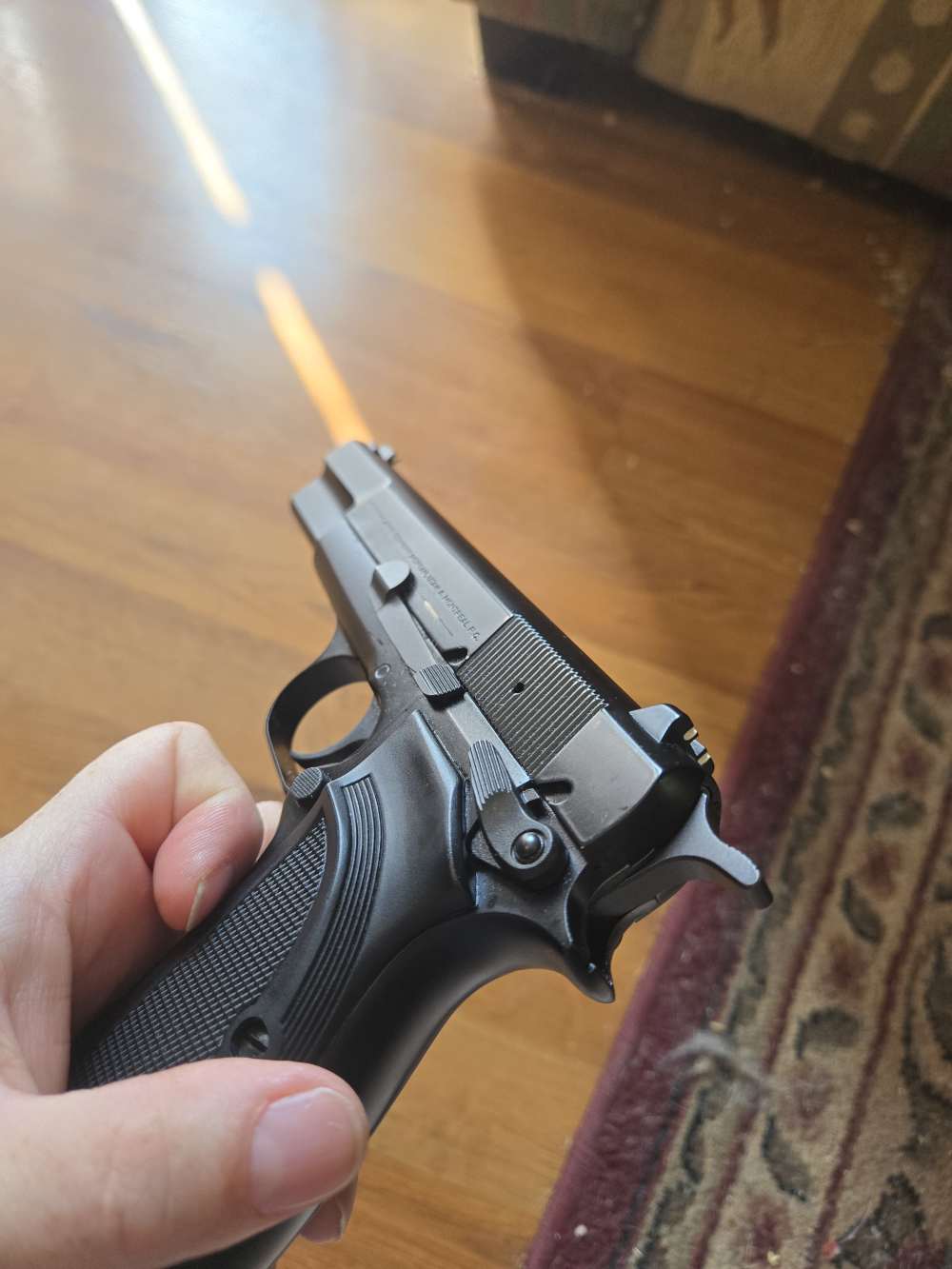 Browning Hi-Power Mark III 9mm – Made in Belgium / Assembled in Portugal-img-4