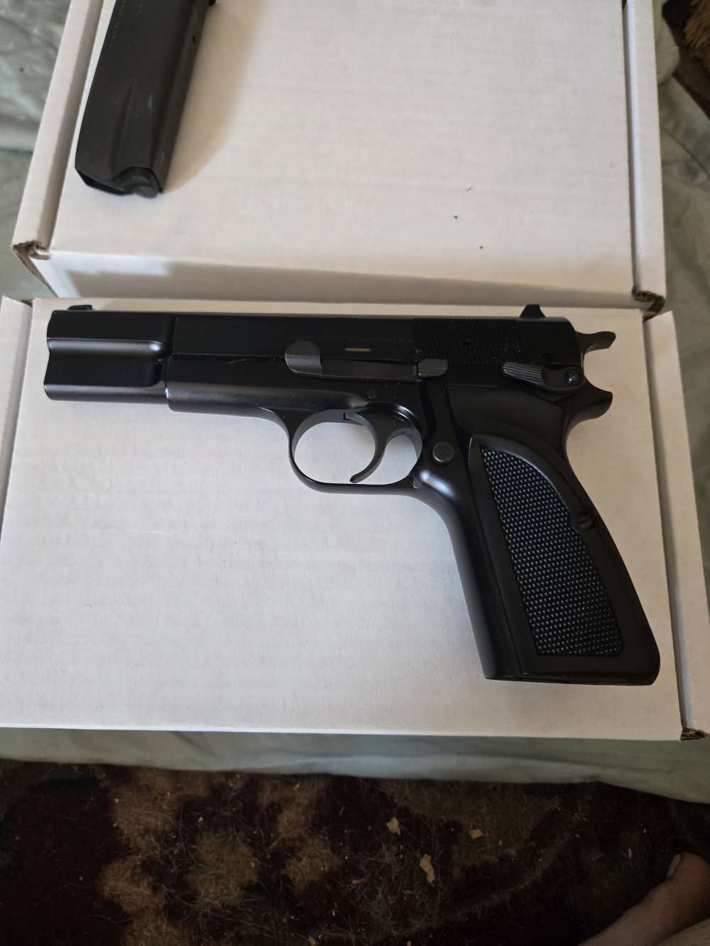 Browning Hi-Power Mark III 9mm – Made in Belgium / Assembled in Portugal-img-1