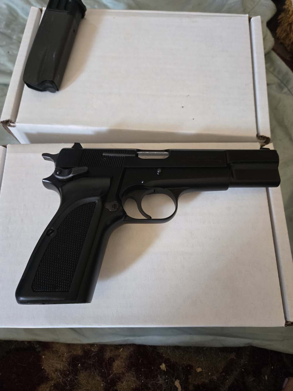 Browning Hi-Power Mark III 9mm – Made in Belgium / Assembled in Portugal-img-2