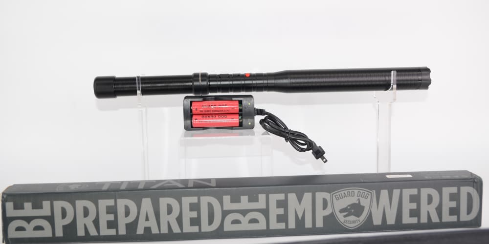 TITAN Metal Baton 7500K 260 Lumen Tactical Flashlight Stun Gun Rechargeable-img-2