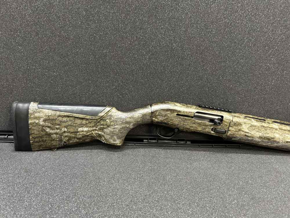 Beretta A300 Ultimata Turkey 12ga 24in -img-1