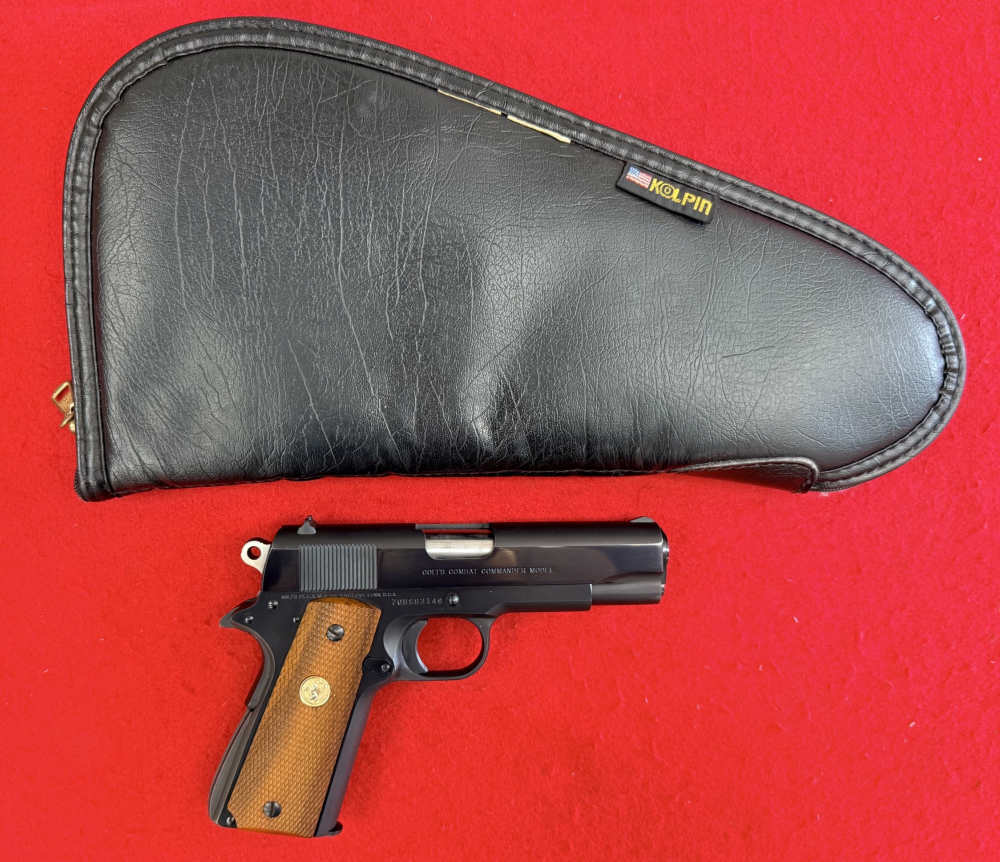 1979 Colt Combat Commander Model .45ACP -No Reserve--img-32