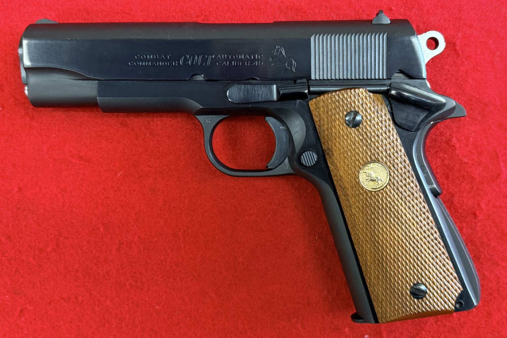 1979 Colt Combat Commander Model .45ACP -No Reserve--img-4