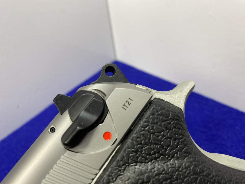 2021 Beretta 92FS Inox 9mm SS 4.9" *HEAD-TURNING ITALIAN MADE HANDGUN*-img-8