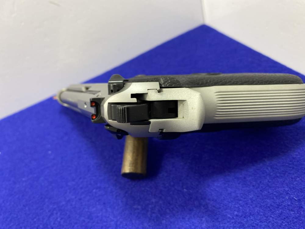 2021 Beretta 92FS Inox 9mm SS 4.9" *HEAD-TURNING ITALIAN MADE HANDGUN*-img-25