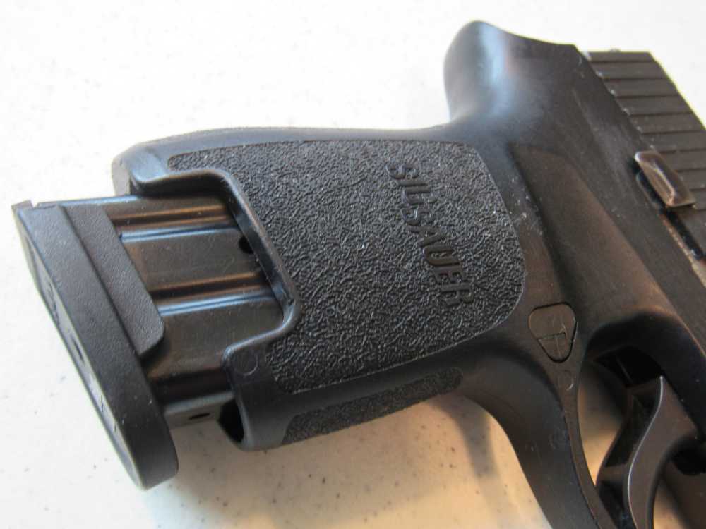 Sig Sauer P250 Compact 9 mm $.01 Start No Reserve-img-12