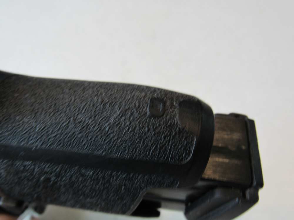 Sig Sauer P250 Compact 9 mm $.01 Start No Reserve-img-8
