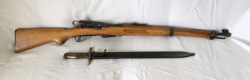 All Matching WW1 Swiss K11 w/ -RARE - H.S. Matching Year SAWBACK Bayonet-img-0