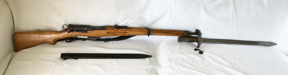 All Matching WW1 Swiss K11 w/ -RARE - H.S. Matching Year SAWBACK Bayonet-img-32