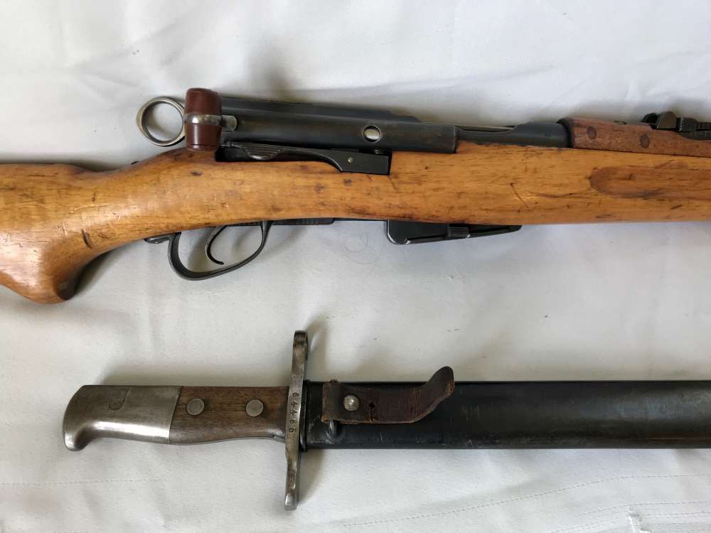 All Matching WW1 Swiss K11 w/ -RARE - H.S. Matching Year SAWBACK Bayonet-img-4