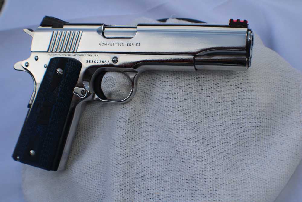 BRIGHT STAINLESS Colt Competition .38 SUPER GOVT 1911 Model O1073CCS - NEW-img-13