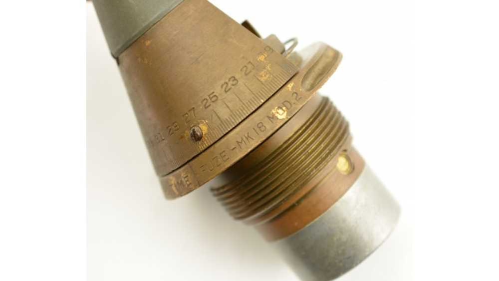 Scarce US Military Mechanical Time Fuze- MK18 Mod 2 Cut-Away trainer-img-2