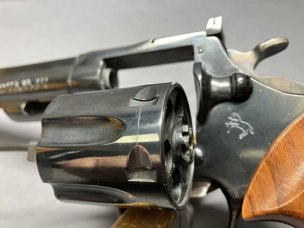 Gorgeous 98% Colt Trooper MK III .357 Magnum - 8" Barrel w/ Box - MFD 1981-img-30