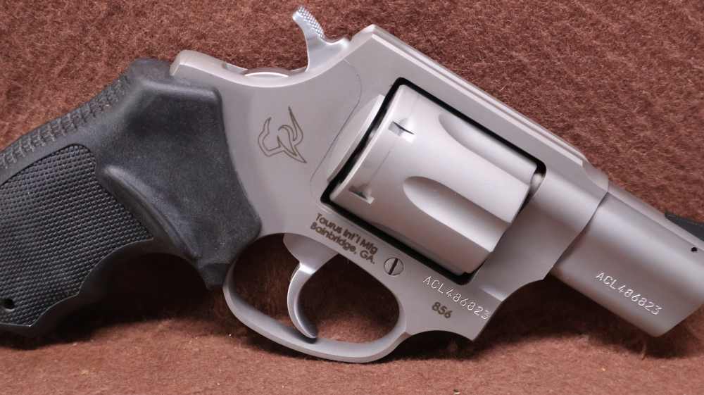 Like New Taurus 856 6 Shot DA/SA 2" BRL EXC Bore Appears Unfired-img-3