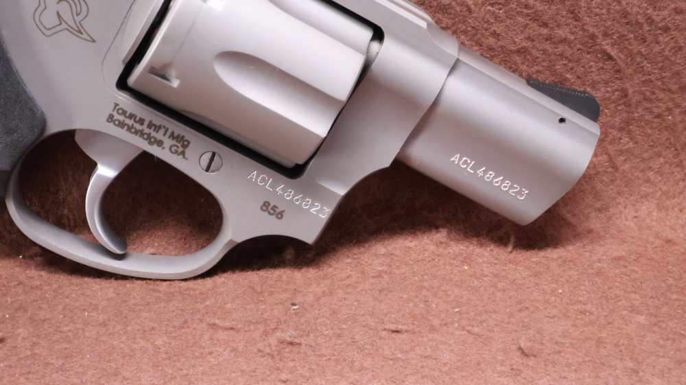 Like New Taurus 856 6 Shot DA/SA 2" BRL EXC Bore Appears Unfired-img-4