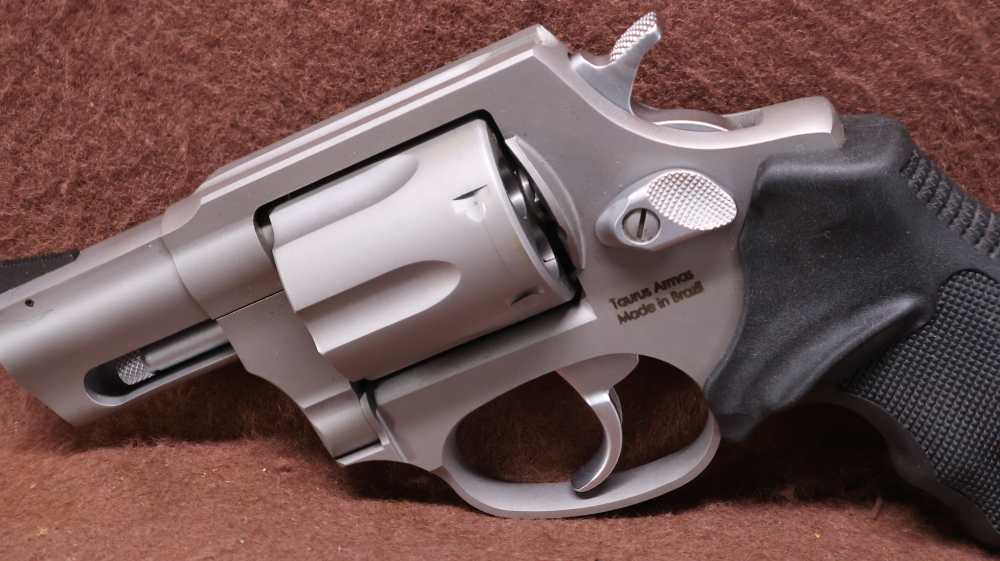 Like New Taurus 856 6 Shot DA/SA 2" BRL EXC Bore Appears Unfired-img-9