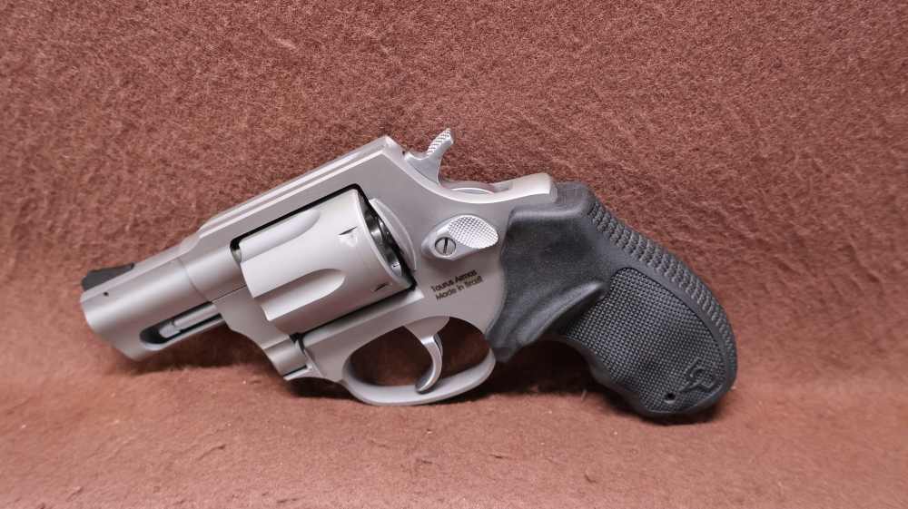 Like New Taurus 856 6 Shot DA/SA 2" BRL EXC Bore Appears Unfired-img-7