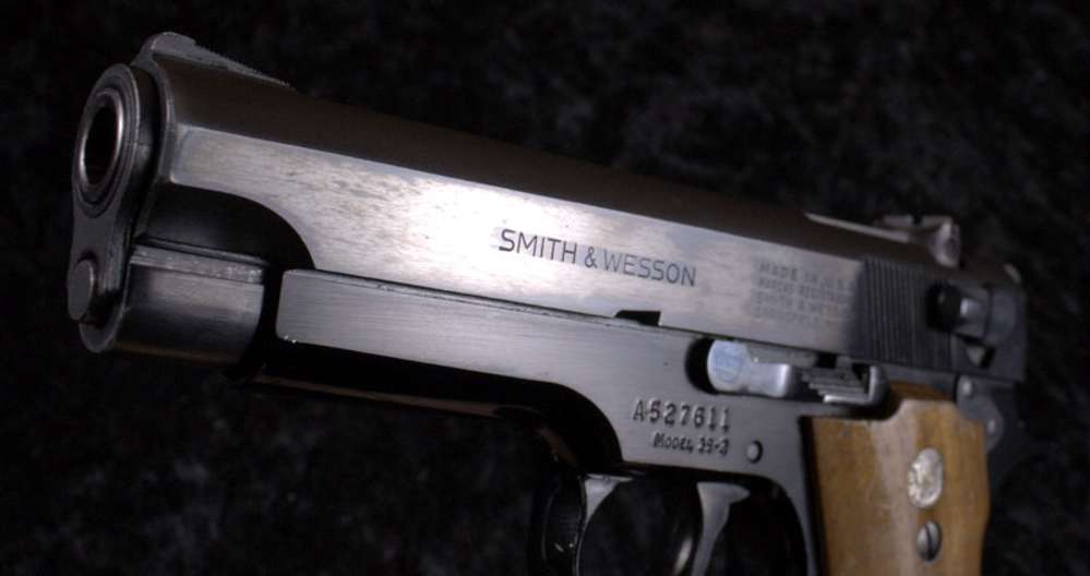 PENNY AUCTION!! Nice Smith & Wesson 39-2 in 9mm -img-8