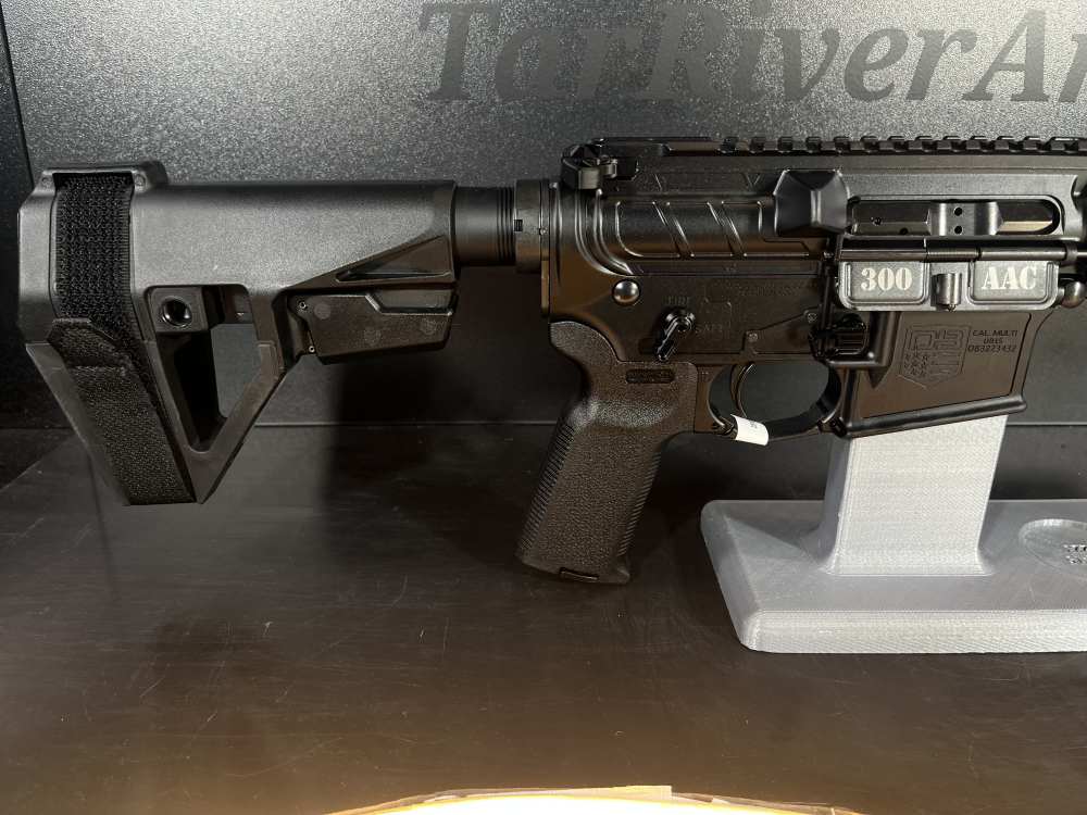 Diamondback 300 Blk Pistol-img-5