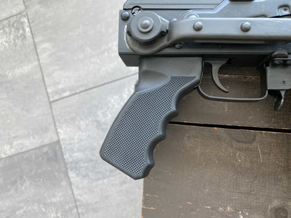 Zastava M70AB2 AK47 Underfolder 4 Mags Penny Auction No Reserve-img-12