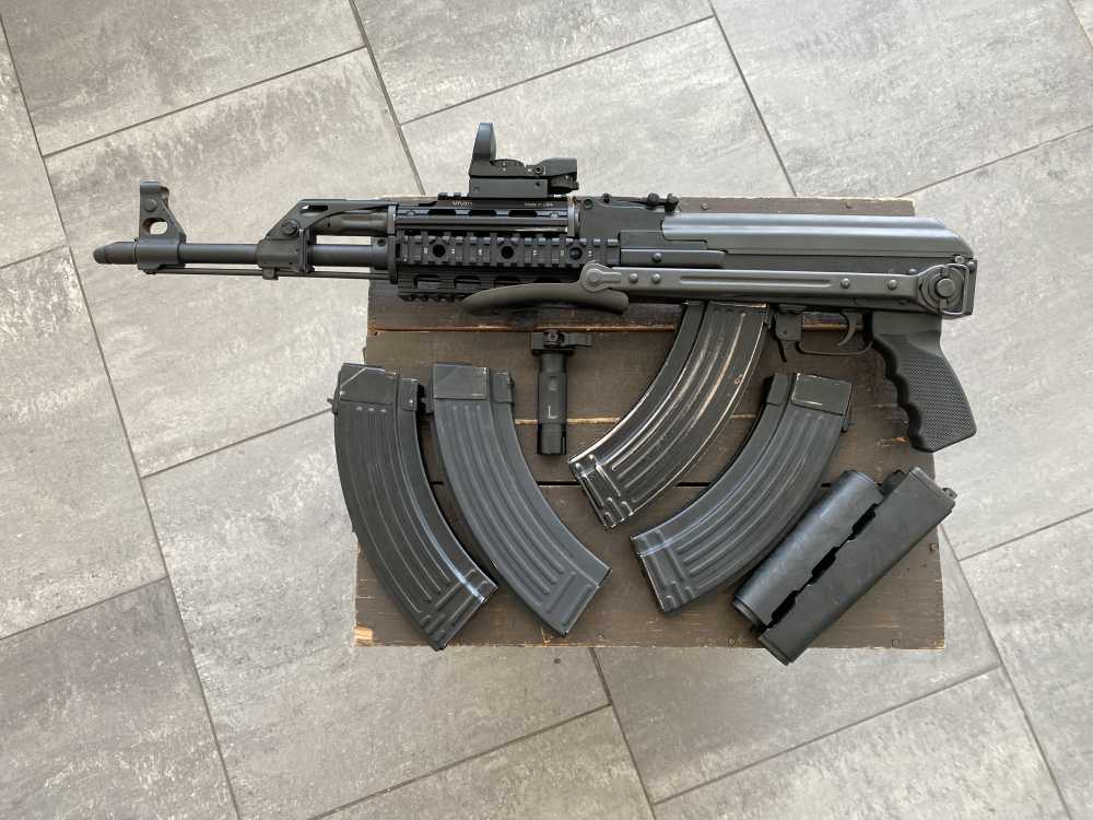 Zastava M70AB2 AK47 Underfolder 4 Mags Penny Auction No Reserve-img-0