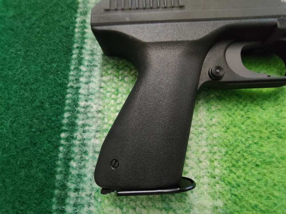 Heckler & Koch VP 70 Z-img-7