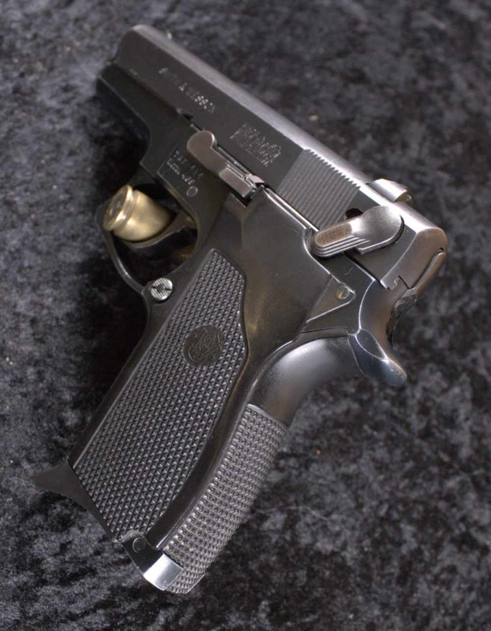 PENNY AUCTION!! Very Nice Smith & Wesson 469 in 9mm-img-4