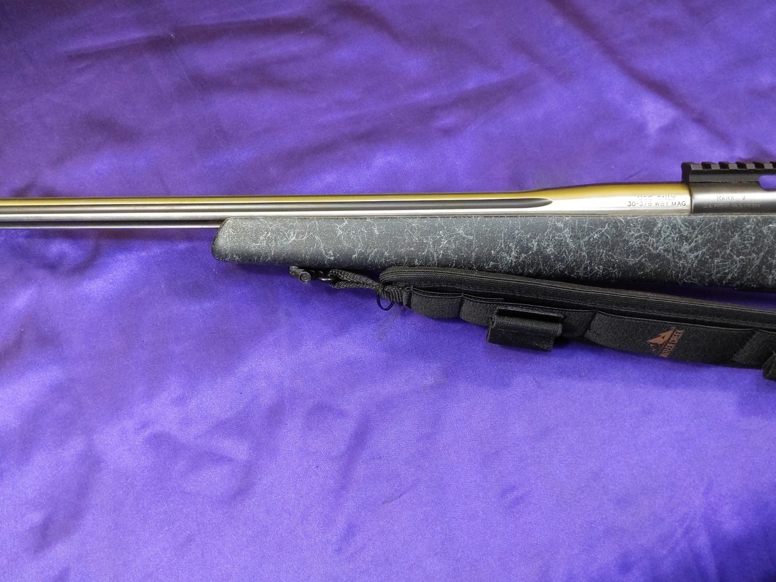 Weatherby Mark V 30-378 Weatherby Magnum Accumark-img-3