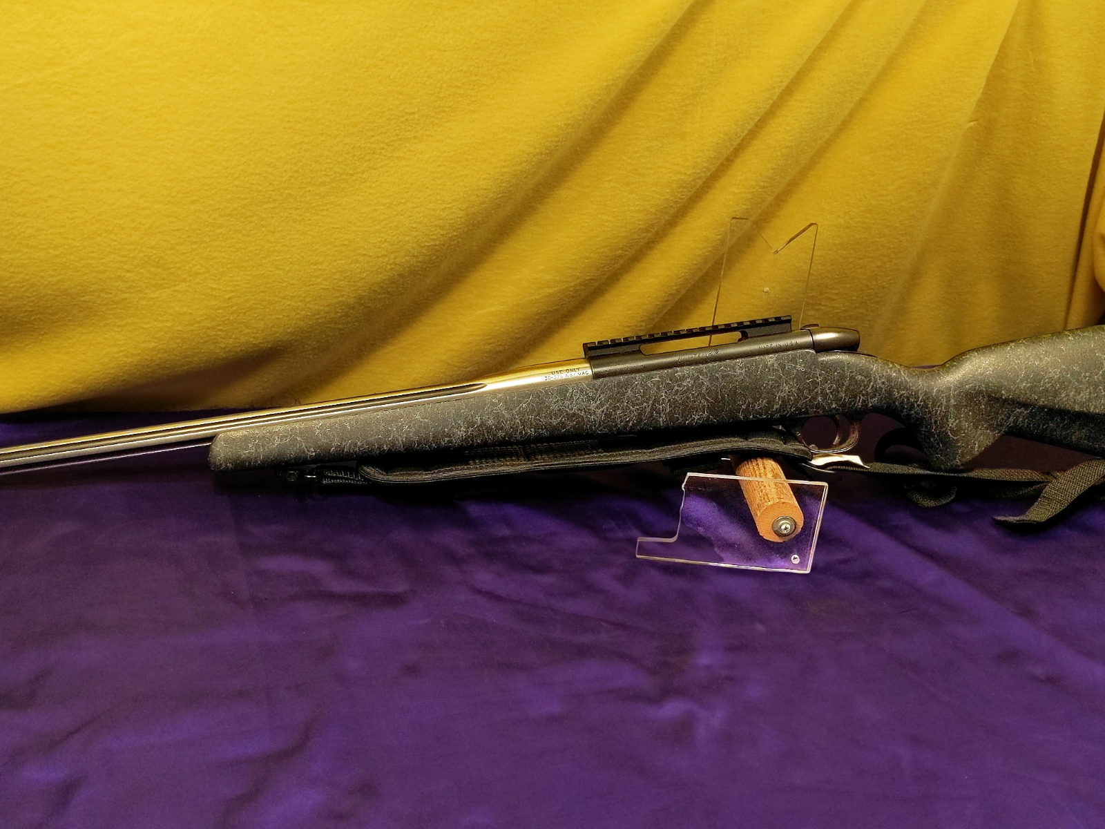 Weatherby Mark V 30-378 Weatherby Magnum Accumark-img-0