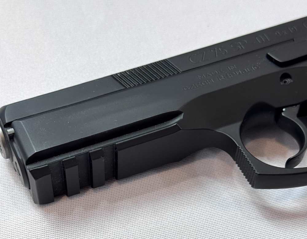 CZ 75 SP-01 Pistol, 9mm, 4.75" Barrel, 4 Magazines, Clean!-img-10