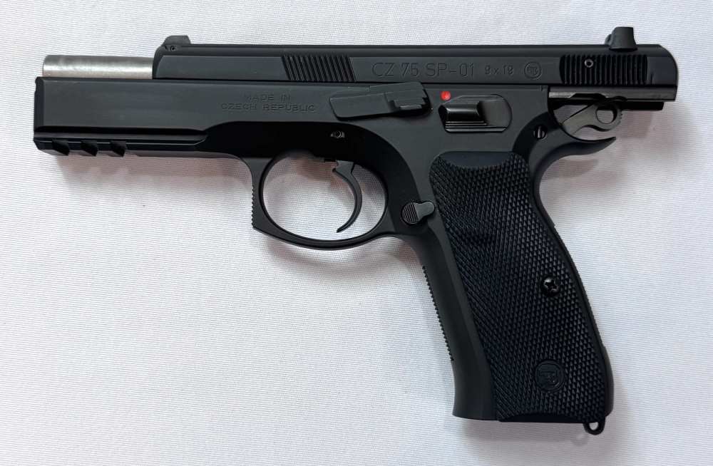 CZ 75 SP-01 Pistol, 9mm, 4.75" Barrel, 4 Magazines, Clean!-img-7