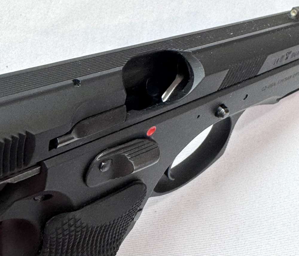 CZ 75 SP-01 Pistol, 9mm, 4.75" Barrel, 4 Magazines, Clean!-img-12