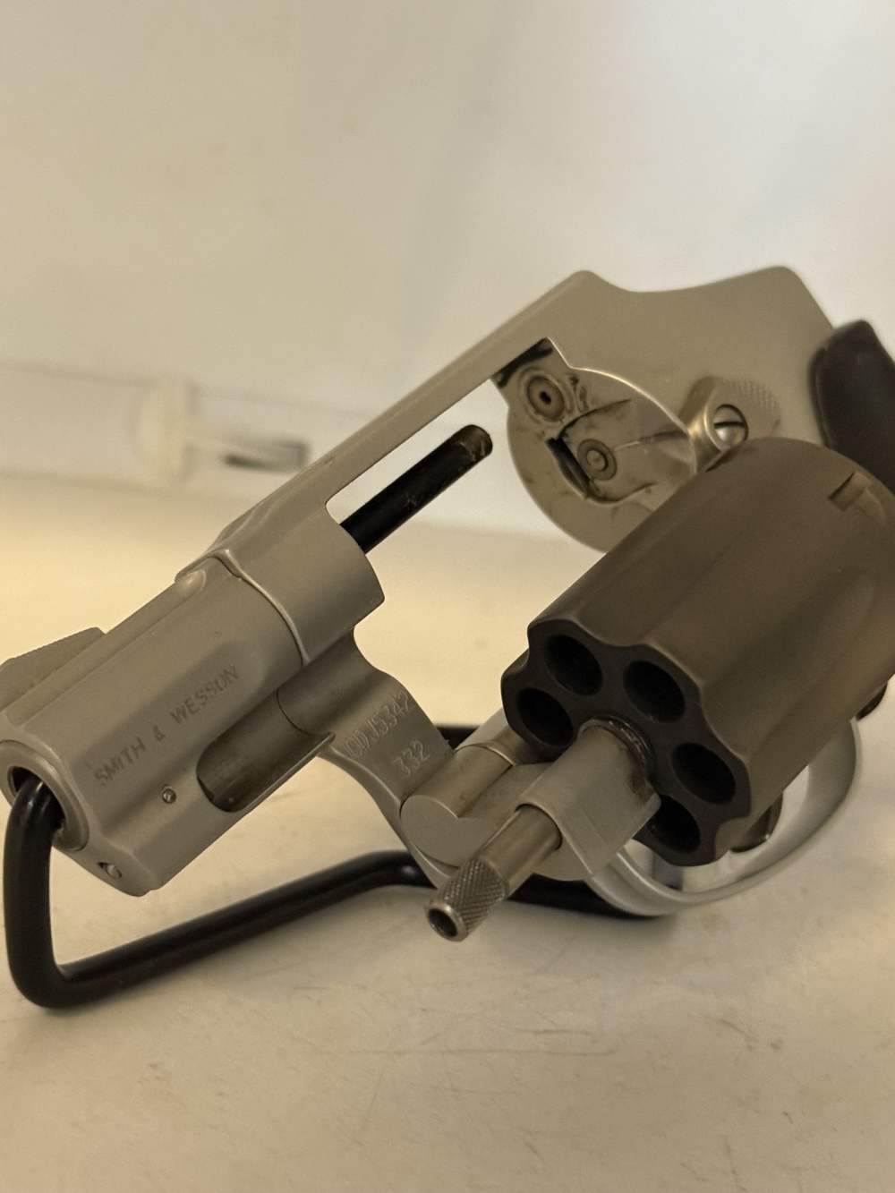 Rare! Smith & Wesson 332 Air Lite Titanium .32 H&R Magnum-img-9