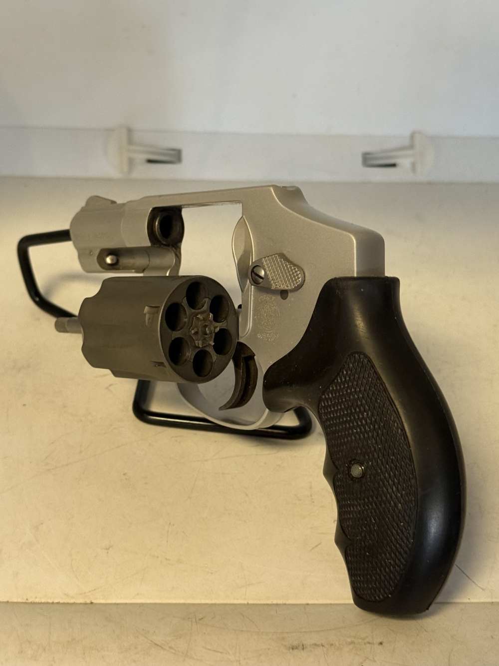 Rare! Smith & Wesson 332 Air Lite Titanium .32 H&R Magnum-img-8