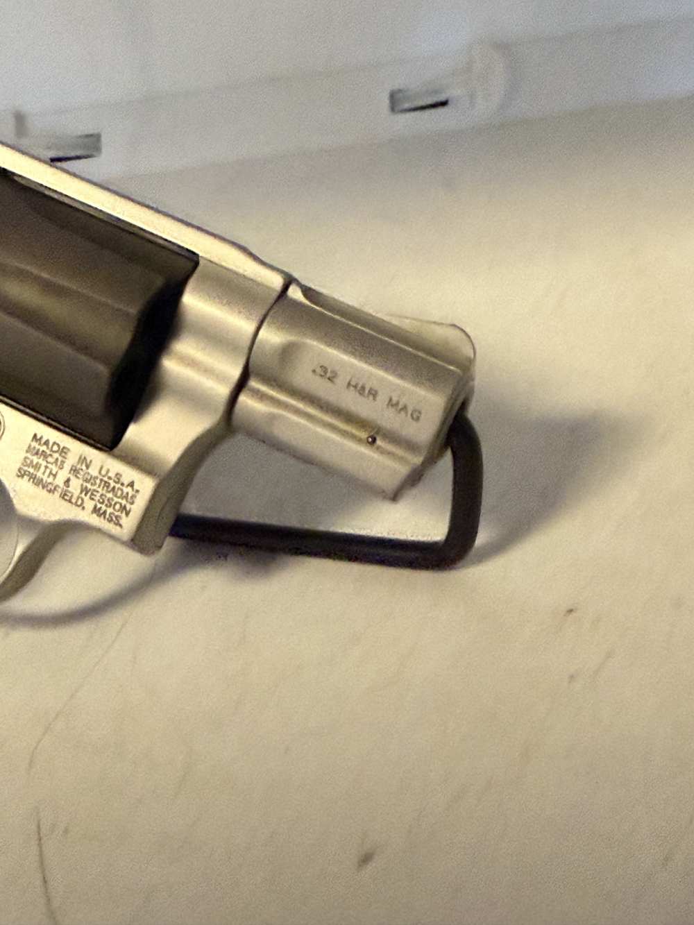 Rare! Smith & Wesson 332 Air Lite Titanium .32 H&R Magnum-img-4